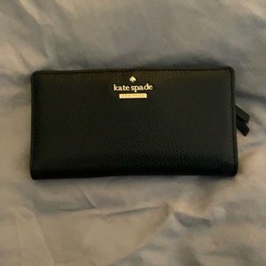 Black Kate Spade wallet